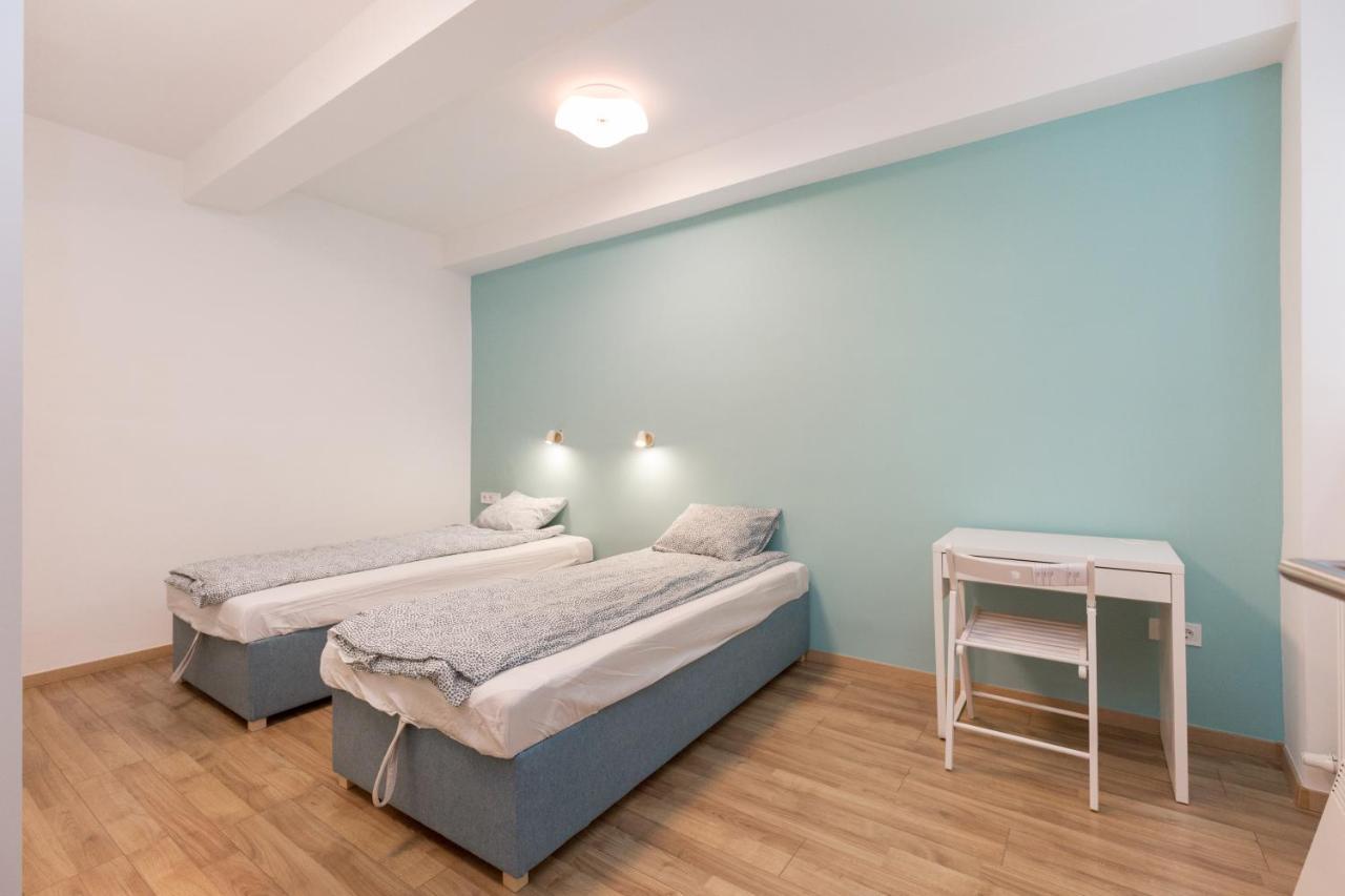Minimalist Styled Tiny Ap @New York Cafe Apartment Budapesta Exterior foto